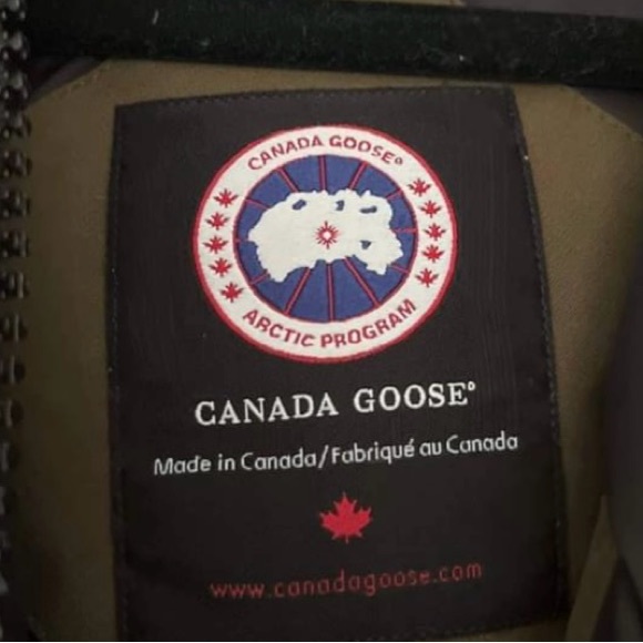 Canada goose trillium parka in military green - Picture 6 of 6